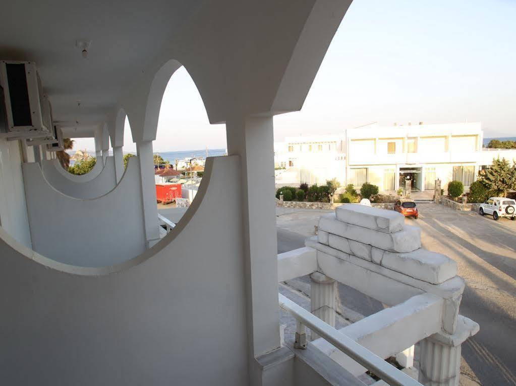 Antonis Hotel เคฟาลอส ภายนอก รูปภาพ